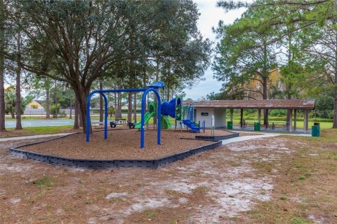 House in Tampa, Florida 4 bedrooms, 141.49 sq.m. № 2106075 - photo 27