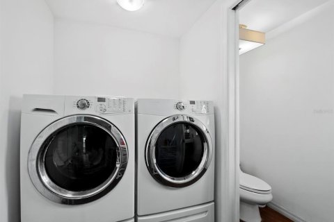 Casa en venta en Sarasota, Florida, 5 dormitorios, 236.06 m2 № 1542690 - foto 26