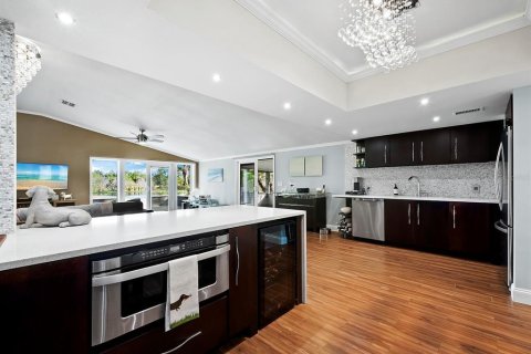 Casa en venta en Sarasota, Florida, 5 dormitorios, 236.06 m2 № 1542690 - foto 7