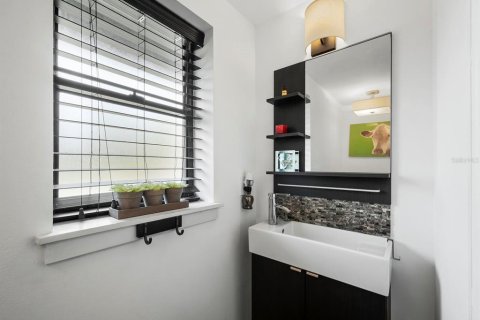 Casa en venta en Sarasota, Florida, 5 dormitorios, 236.06 m2 № 1542690 - foto 27