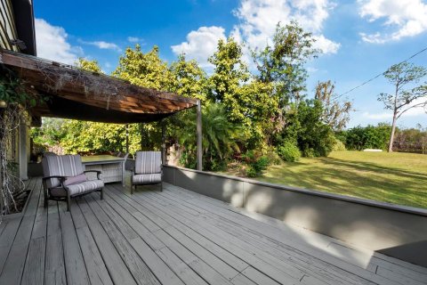 Casa en venta en Sarasota, Florida, 5 dormitorios, 236.06 m2 № 1542690 - foto 16