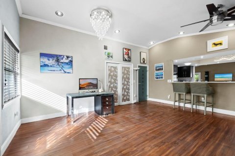 Casa en venta en Sarasota, Florida, 5 dormitorios, 236.06 m2 № 1542690 - foto 10