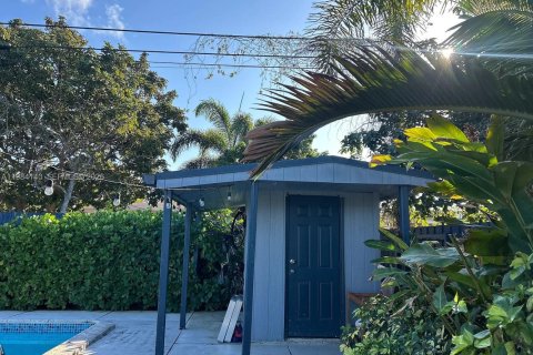 Casa en alquiler en Miami, Florida, 3 dormitorios, 101.45 m2 № 2045568 - foto 7