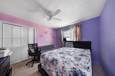 Immobilier commercial à vendre à Miami, Floride: 314.1 m2 № 1897274 - photo 3