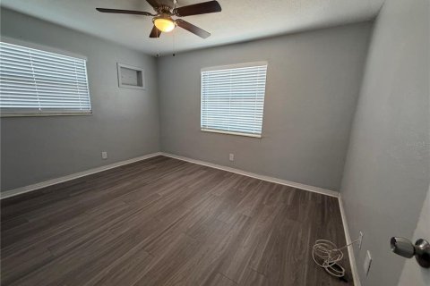 Villa ou maison à vendre à Saint Petersburg, Floride: 4 chambres, 96.8 m2 № 2415159 - photo 9