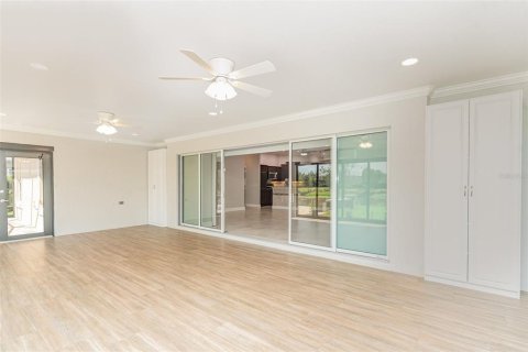 Casa en venta en The Villages, Florida, 3 dormitorios, 179.77 m2 № 1851845 - foto 23