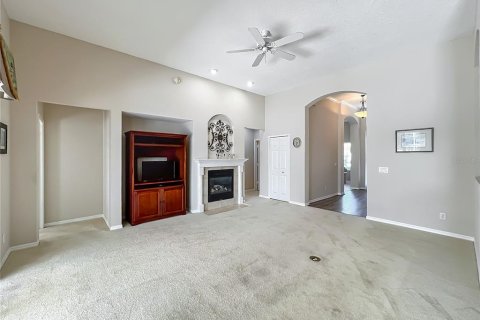 House in Orlando, Florida 4 bedrooms, 261.8 sq.m. № 1801594 - photo 21