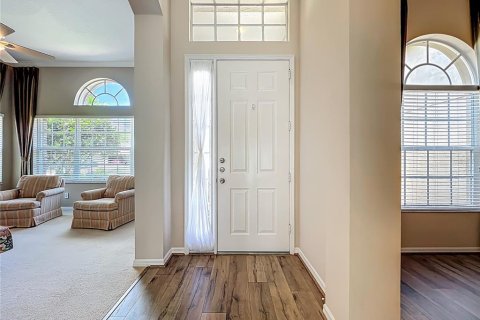 House in Orlando, Florida 4 bedrooms, 261.8 sq.m. № 1801594 - photo 9