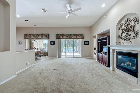 House in Orlando, Florida 4 bedrooms, 261.8 sq.m. № 1801594 - photo 22