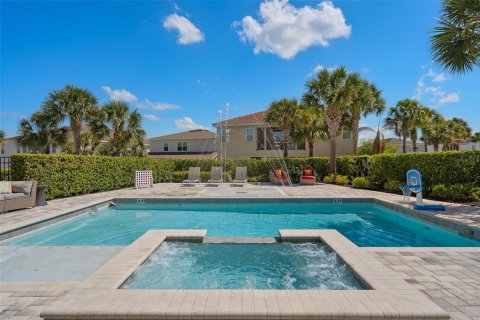 Villa ou maison à vendre à Kissimmee, Floride: 11 chambres, 510.59 m2 № 2406734 - photo 13