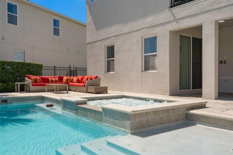 Villa ou maison à vendre à Kissimmee, Floride: 11 chambres, 510.59 m2 № 2406734 - photo 17