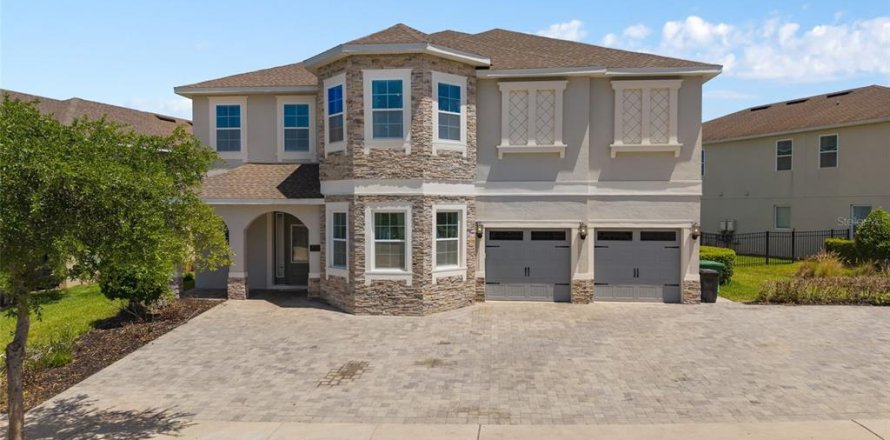 Villa ou maison à Kissimmee, Floride 11 chambres, 510.59 m2 № 2406734