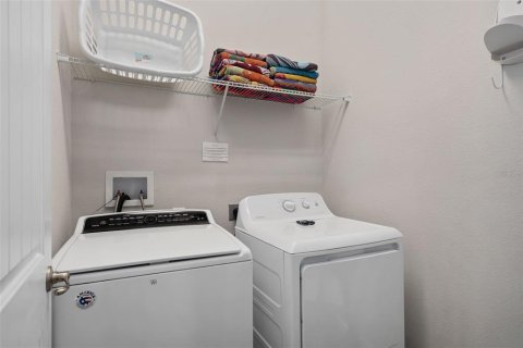 Villa ou maison à vendre à Kissimmee, Floride: 11 chambres, 510.59 m2 № 2406734 - photo 21