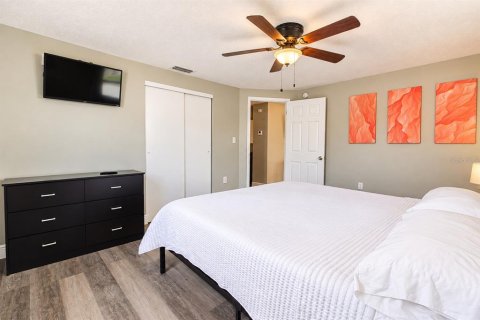 Casa en venta en Port Richey, Florida, 3 dormitorios, 102.19 m2 № 2387473 - foto 15