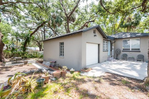 Casa en venta en Tampa, Florida, 4 dormitorios, 163.23 m2 № 1676062 - foto 28