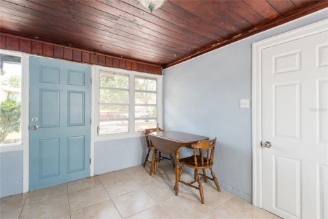Casa en venta en Tampa, Florida, 4 dormitorios, 163.23 m2 № 1676062 - foto 26