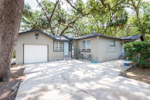 Casa en venta en Tampa, Florida, 4 dormitorios, 163.23 m2 № 1676062 - foto 3