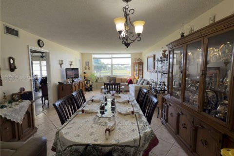 Condo in Margate, Florida, 2 bedrooms  № 1988826 - photo 5