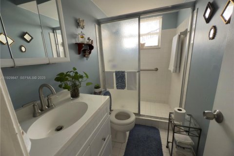 Condo in Margate, Florida, 2 bedrooms  № 1988826 - photo 21