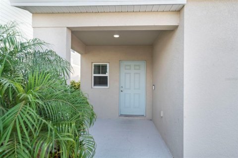 Casa en alquiler en Riverview, Florida, 5 dormitorios, 230.3 m2 № 1844310 - foto 2