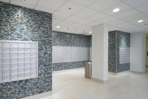 Copropriété à louer à Sunny Isles Beach, Floride: 1 chambre, 93.37 m2 № 1929092 - photo 16