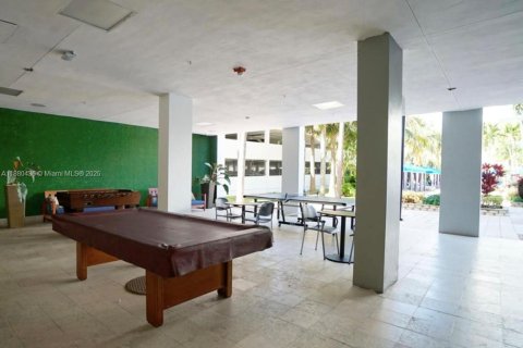 Copropriété à louer à Sunny Isles Beach, Floride: 1 chambre, 93.37 m2 № 1929092 - photo 17