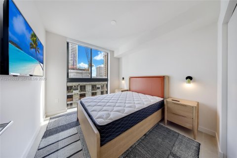 Купить кондоминиум в Майами, Флорида 2 спальни, 70.05м2, № 2176460 - фото 12