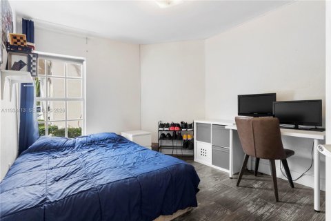 Villa ou maison à vendre à Doral, Floride: 4 chambres, 201.41 m2 № 1996578 - photo 20