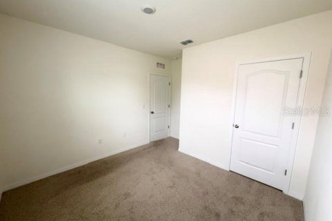 House in Kissimmee, Florida 4 bedrooms, 173.91 sq.m. № 2211838 - photo 21