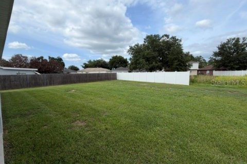 House in Kissimmee, Florida 4 bedrooms, 173.91 sq.m. № 2211838 - photo 22