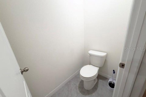 House in Kissimmee, Florida 4 bedrooms, 173.91 sq.m. № 2211838 - photo 10