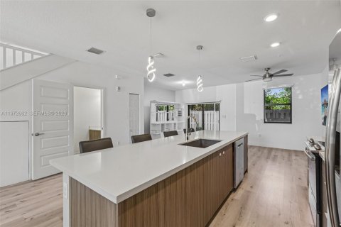 Купить кондоминиум в Дорал, Флорида 3 спальни, 132.39м2, № 2186485 - фото 9