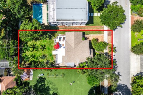 House in West Palm Beach, Florida 2 bedrooms, 97.92 sq.m. № 2169629 - photo 22
