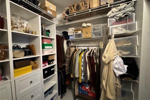 Copropriété à louer à Aventura, Floride: 2 chambres, 130.34 m2 № 2027928 - photo 12