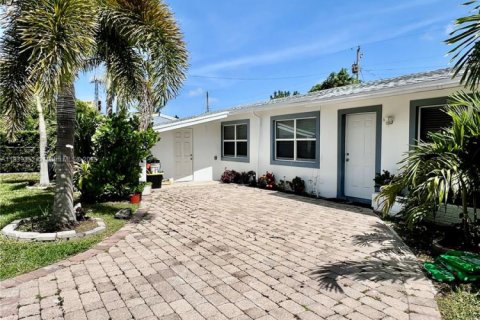House in North Lauderdale, Florida 4 bedrooms, 164.25 sq.m. № 1827451 - photo 26