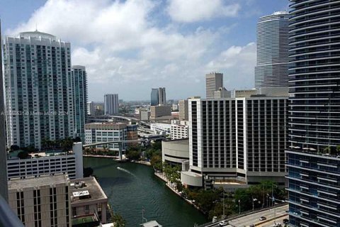 Купить кондоминиум в Майами, Флорида 2 спальни, № 2053654 - фото 2