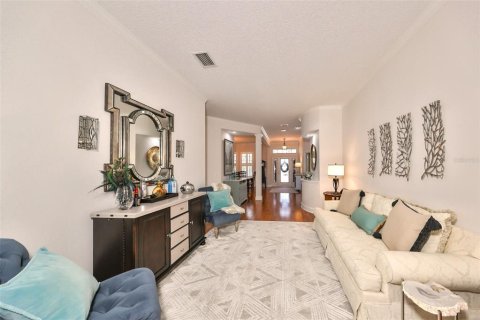 House in Apollo Beach, Florida 4 bedrooms, 278.61 sq.m. № 1426483 - photo 11
