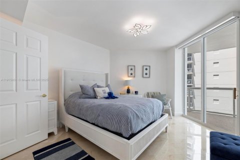 Copropriété à louer à Sunny Isles Beach, Floride: 3 chambres, 205.31 m2 № 1970595 - photo 23