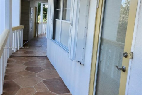 Copropriété à vendre à Deerfield Beach, Floride: 1 chambre, 65.03 m2 № 1942463 - photo 4