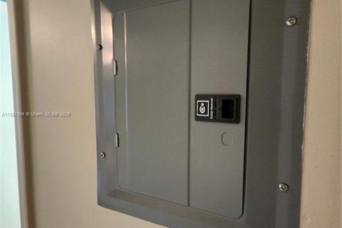 Copropriété à vendre à Deerfield Beach, Floride: 1 chambre, 65.03 m2 № 1942463 - photo 18