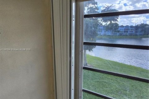 Copropriété à vendre à Deerfield Beach, Floride: 1 chambre, 65.03 m2 № 1942463 - photo 17