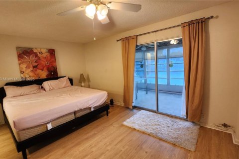 Copropriété à vendre à Deerfield Beach, Floride: 1 chambre, 65.03 m2 № 1942463 - photo 10