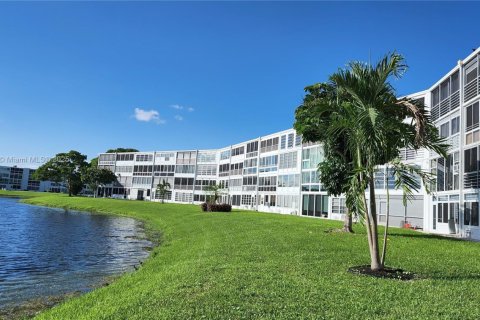Copropriété à vendre à Deerfield Beach, Floride: 1 chambre, 65.03 m2 № 1942463 - photo 24