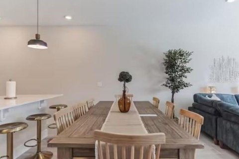 Touwnhouse à vendre à Kissimmee, Floride: 3 chambres, 158.68 m2 № 2406843 - photo 13