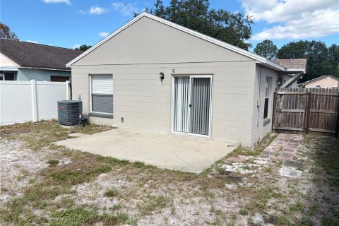 House in Orlando, Florida 3 bedrooms, 92.53 sq.m. № 2430997 - photo 3