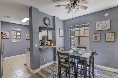 Copropriété à vendre à Lake Mary, Floride: 1 chambre, 77.76 m2 № 1777186 - photo 9