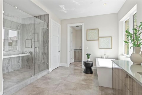 Condominio en venta en Saint Petersburg, Florida, 4 dormitorios, 354.89 m2 № 246461 - foto 19