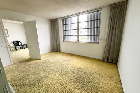 Copropriété à vendre à Lantana, Floride: 1 chambre, 49.33 m2 № 1939361 - photo 20