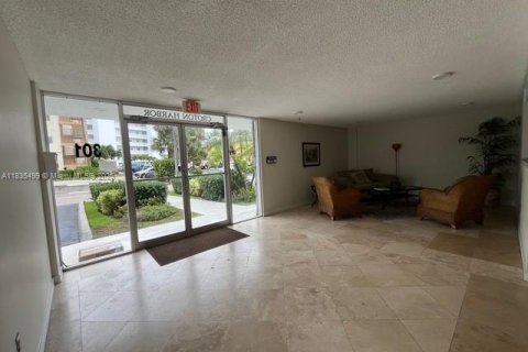 Copropriété à vendre à Lantana, Floride: 1 chambre, 49.33 m2 № 1939361 - photo 8