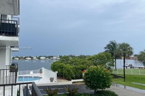 Copropriété à vendre à Lantana, Floride: 1 chambre, 49.33 m2 № 1939361 - photo 12